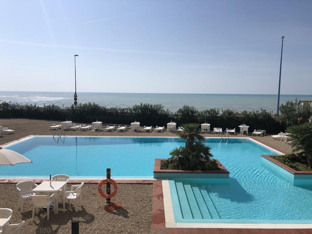 Residence Hotel Antica Perla San Leone Kültér fotó